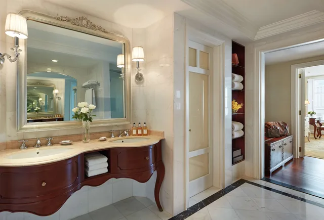 جناح تنفيذي بسرير كينج، Park Hyatt Saigon 8/10