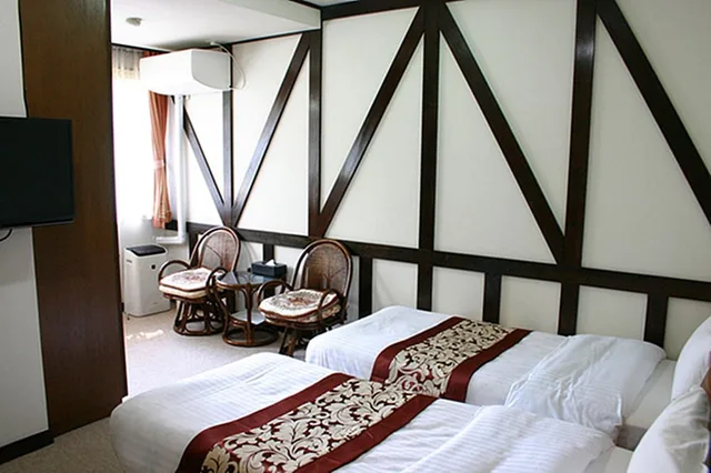 Multiple Bedrooms, Premier, House, Twin Beds, Mountain View, 3 Sofa، Pension Marie 6/7