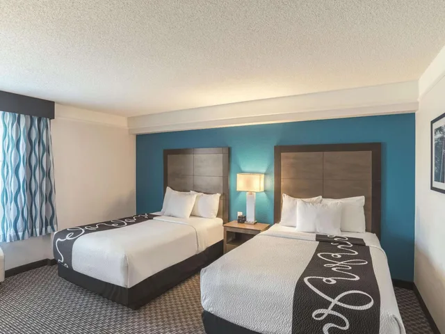غرفة ديلوكس بسريرين مزدوجين، La Quinta Inn & Suites by Wyndham Phoenix Chandler 3/4
