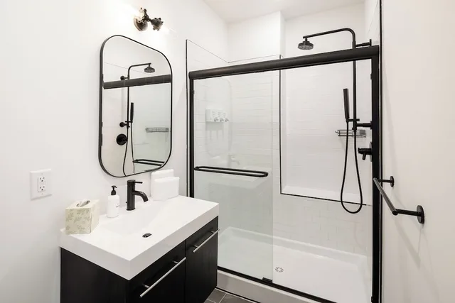 شقة بريميوم بسرير كوين بغرفة نوم واحدة، Sosuite at French Quarters - Rittenhouse Square 3/3