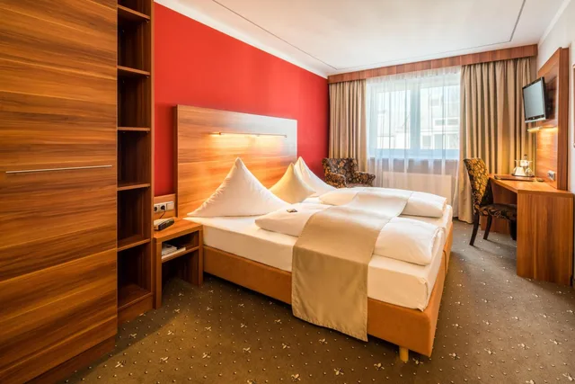 غرفة كومفورت بسرير مزدوج، HOTEL ISARTOR 2/10