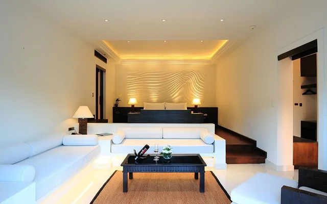 Grand, Pool, Suite, King Bed, Partial Sea View، The Racha 4/7