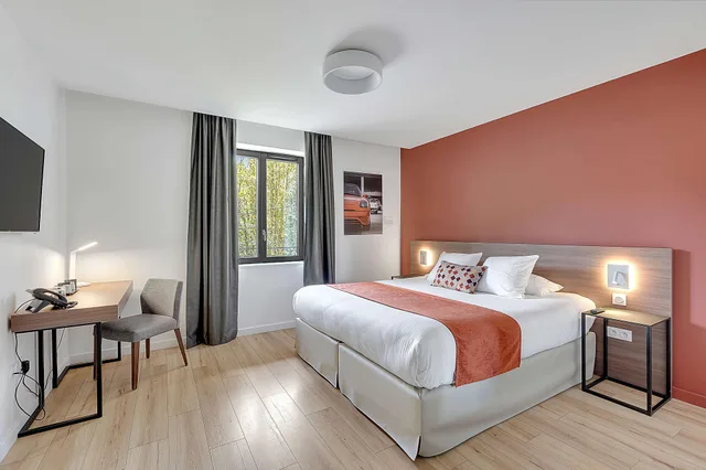 غرفة ديلوكس بسرير مزدوج أو سريرين منفصلين، Best Western Premier Le Domaine de Montjoie 1/5