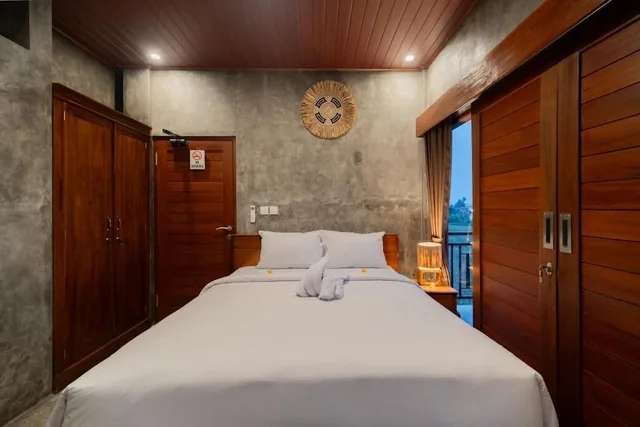 غرفة ديلوكس بسرير كوين بإطلالة على الحديقة، Joni Ubud Hostel 1/6