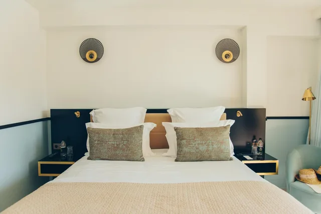 غرفة تنفيذية بإطلالة على البحر، Hotel Les Roches Blanches 8/10