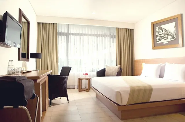 غرفة ديلوكس بسرير كينج، Hotel Santika Bandung 5/10