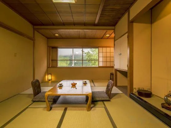 غرفة يابانية بفراش فوتون، Takamiya Hotel Jurin 2/2