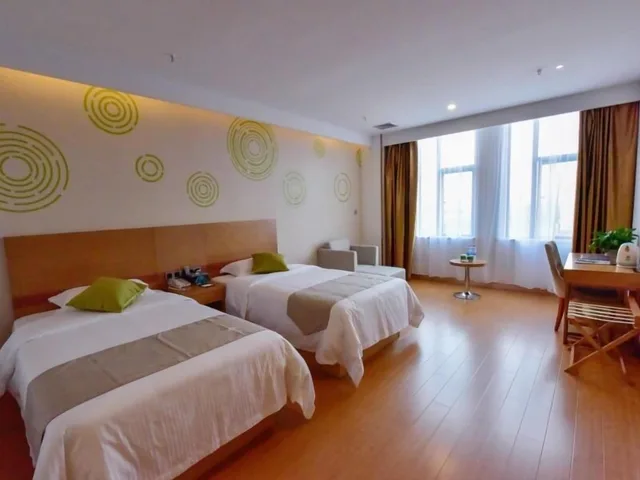 غرفة سوبيريور بسريرين منفصلين، GreenTree Inn (Qichun Ouyada Square) 1/1