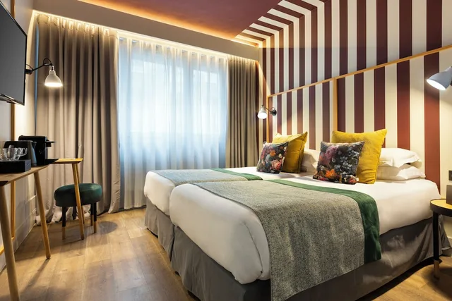 غرفة بسريرين منفصلين، Hotel Edmond W 1/4