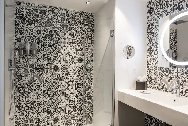 غرفة بريفيليج بسرير كينج، L imprimerie Hotel 2/3