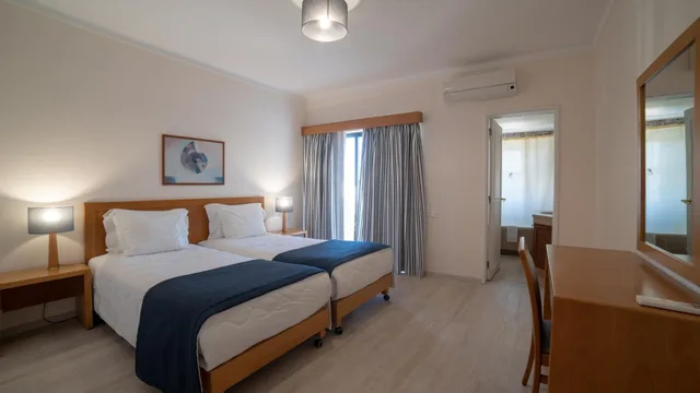 شقة بإطلالة على المسبح بغرفتي نوم مع أريكة، Vila Petra 4/8