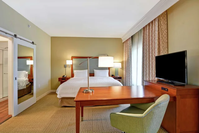 جناح استوديو بسرير كينج مع أريكة، Hampton Inn And Suites Charleston Airport 2/9