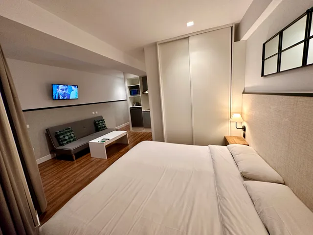 Studio, Far Home Hostel 2/7