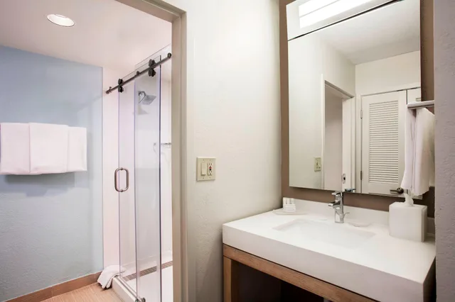 studio, multiple beds، Courtyard Fort Lauderdale Coral Springs 6/6