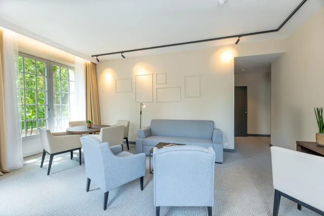 جناح، Parkhotel Kurhaus Bad Kreuznach 9/10