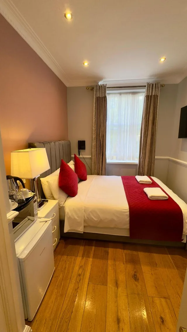 غرفة بسرير مزدوج، Classic Hyde Park Hotel 4/10