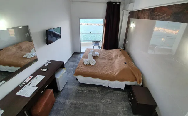 Deluxe, Double Bed, Sea Front، Porto Evia Mare Boutique Hotel 3/10