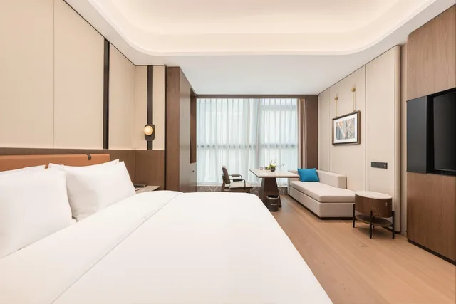 غرفة ديلوكس بسرير كينج للمدخنين، Wyndham Fuzhou Gulou 1/7