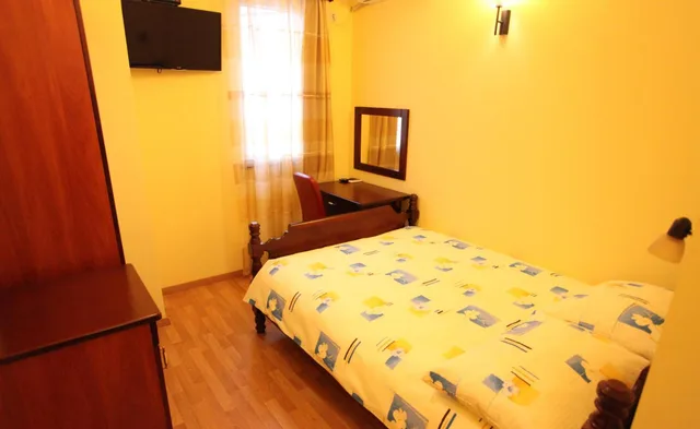 غرفة اقتصادية بسرير مزدوج، Hotel Laguna 2/7
