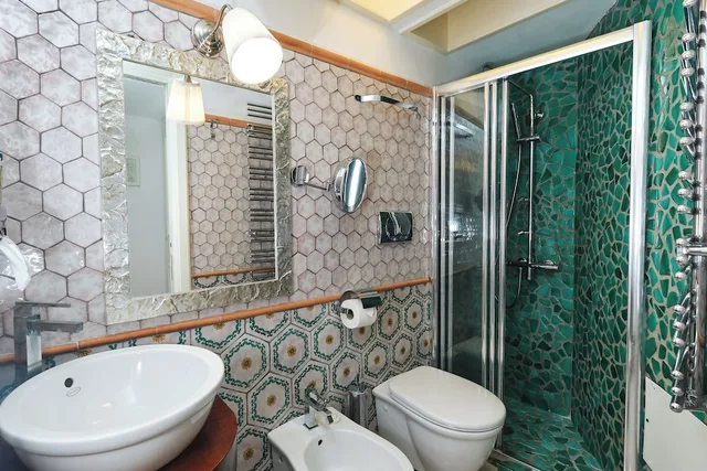 غرفة كومفورت بسرير كوين وسرير فردي، Hotel Botanico San Lazzaro 6/7