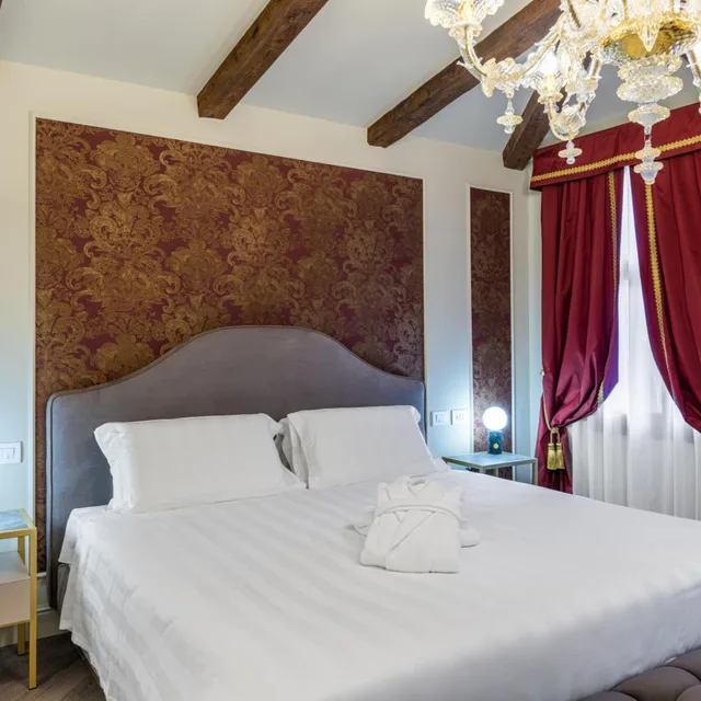 غرفة سوبيريور بسرير كينج، Hotel Palazzina Sardi 2/9