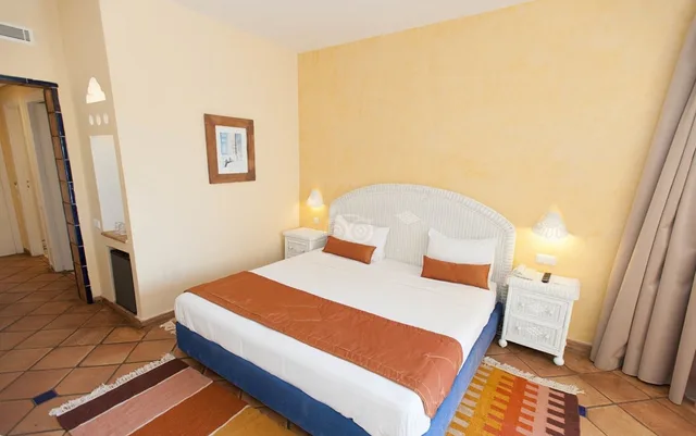 غرفة قياسية ثلاثية بثلاثة أسرّة، Odyssee Resort and Thalasso 1/7