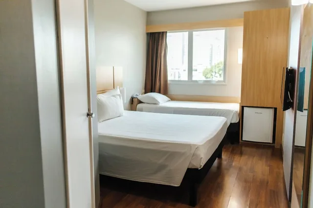 Superior, 1 Double and 1 Single Bed, Sao Jose Hotel 2/8
