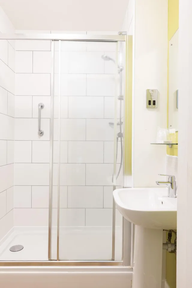 غرفة صغيرة مزدوجة، Burlington Hotel 9/10