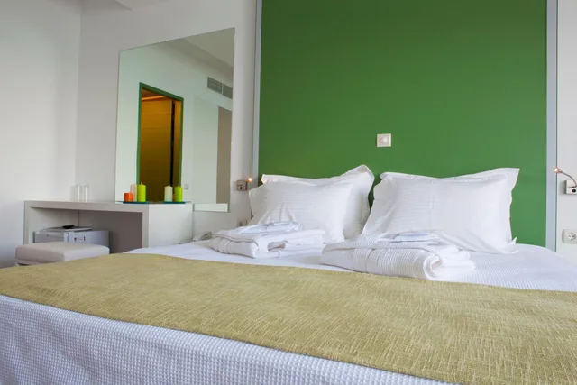 غرفة ديلوكس بسرير مزدوج أو سريرين منفصلين بإطلالة على البحر، Erytha Hotel &amp; Resort 5/10