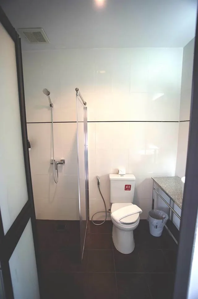 غرفة قياسية بسرير كوين، Taamjai Resort 6/7