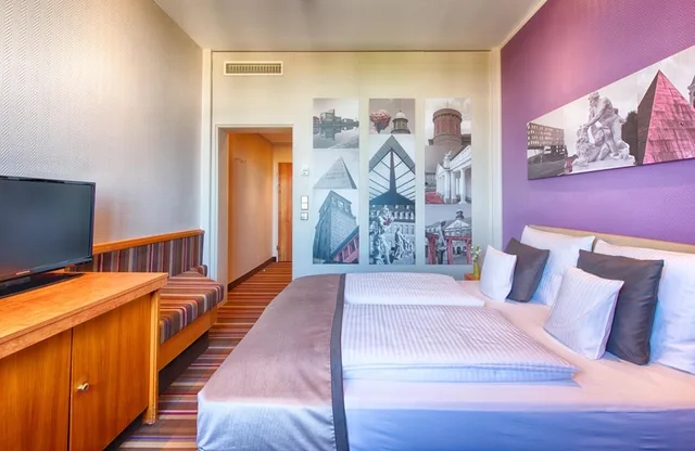 غرفة سوبيريور بسرير كينج، LEONARDO HOTEL KARLSRUHE 8/10