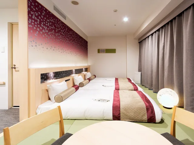 Sakura, Suite, 3 Beds, Top Floor، KOKO HOTEL Shinjuku Yotsuya 1/7