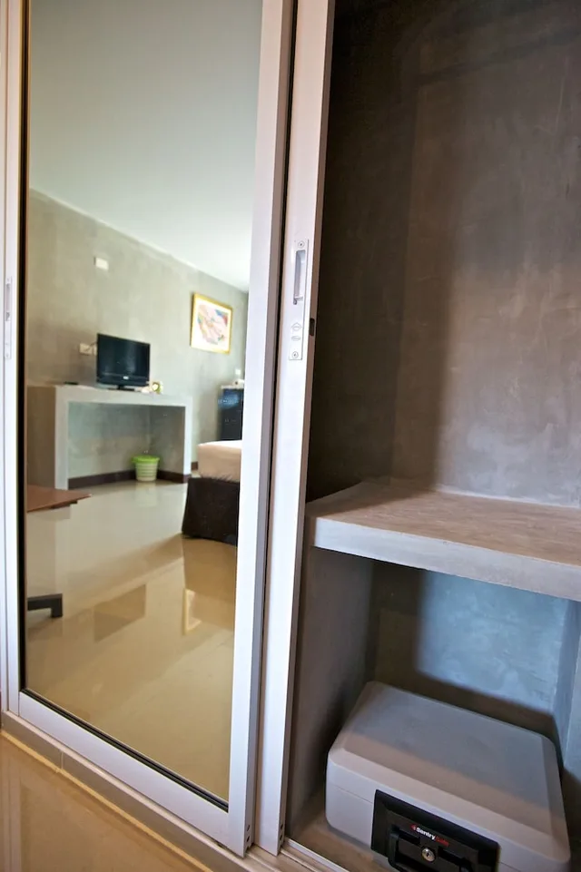 غرفة ديلوكس بسرير كينج، Baan Kamala Fantasea Hotel 5/5