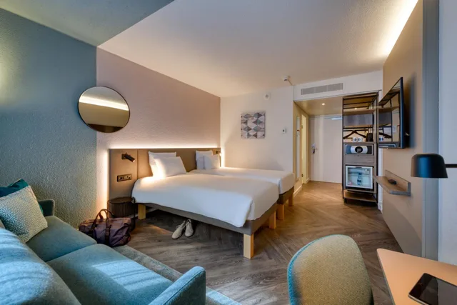 غرفة سوبيريور بسرير فردي، Novotel Zurich City West 4/10