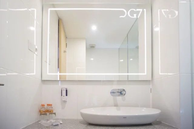 غرفة قياسية بسرير مزدوج للمدخنين، Grand G7 Hotel Kemayoran 2/2