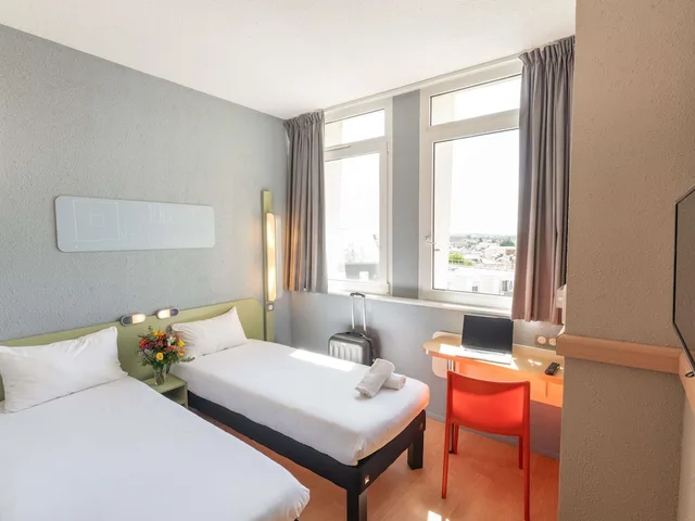 Room, Twin Beds, Ibis Budget Le Mans Centre 2/10