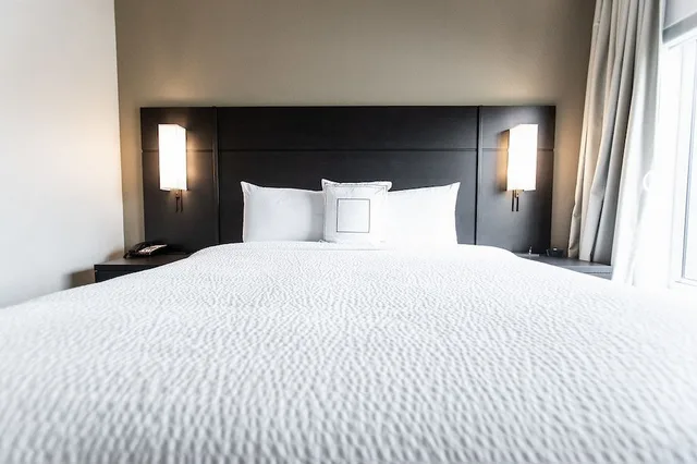 استوديو بسرير كينج مع أريكة، Residence Inn Tulsa Midtown 3/10