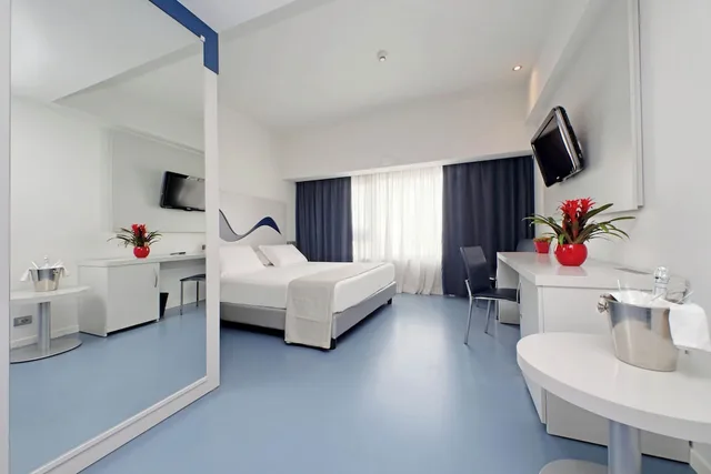 Junior Suite, Studio, Double Bed, City View، Hotel Poseidon 1/10