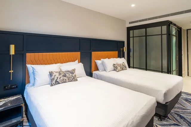 Discovery, Twin Beds، Dorsett Melbourne 1/2