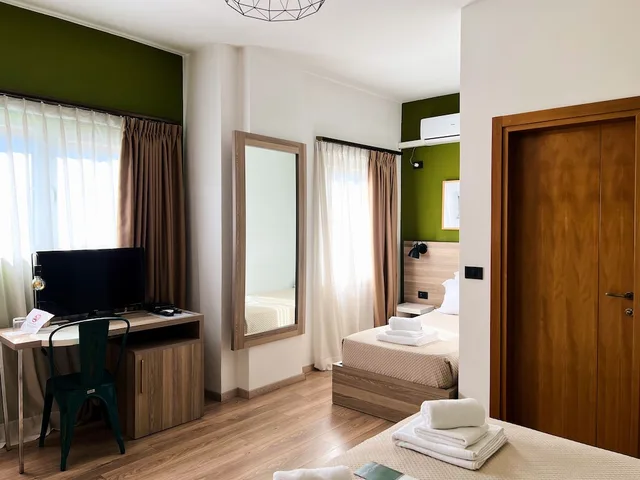 غرفة ثلاثية بسرير كوين وسرير فردي، Hotel Oda 8/10