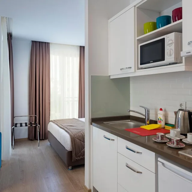 استوديو بشرفة، The Room Hotel & Apartments 5/8
