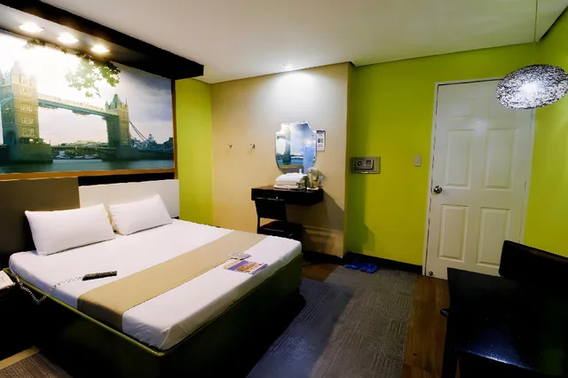 غرفة بريميير، Hotel Dream World 3/3