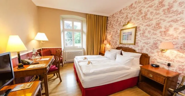 غرفة كومفورت بسرير كوين، Klosterhotel Woltingerode 5/6