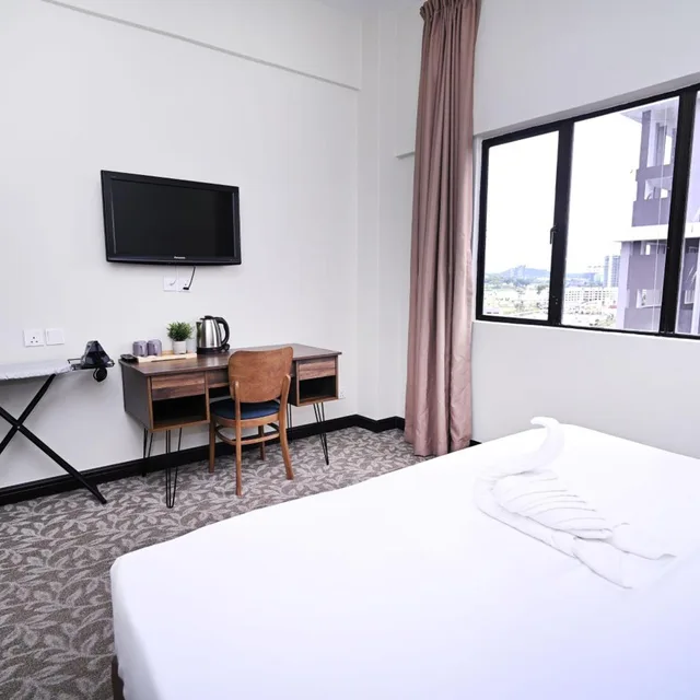 غرفة ديلوكس بسرير كينج، Kingston Hotel 10 @ Bukit Jalil 7/10