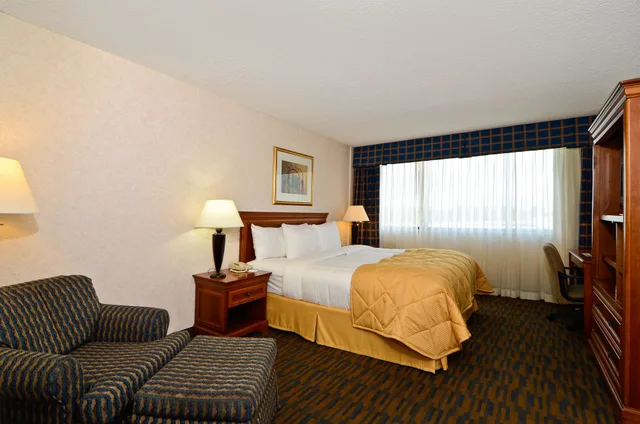 غرفة خارجية بسرير كوين لذوي الإعاقة، Clarion Hotel Concord/Walnut Creek 6/10