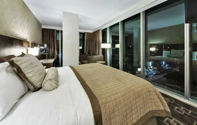 غرفة قياسية بسرير مزدوج، Wyndham Garden Chinatown Hotel 3/5