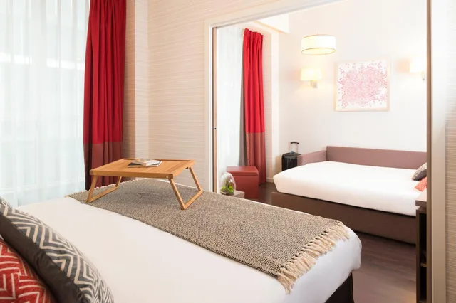 1 Bedroom, Apartment, Twin Beds, Sofa, Aparthotel Adagio Brussels Grand Place 2/6