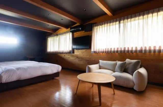جناح عصري، Kawaguchiko Country Cottage Ban 1/1
