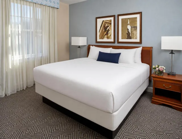 غرفة بسرير كوين، Hotel 24 South 1/4