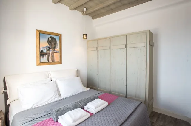 Sky, Grand, Suite, 2 King Beds, Single Bed, Sea View, Sofa, Hot Tub، Amallini Suites 3/10